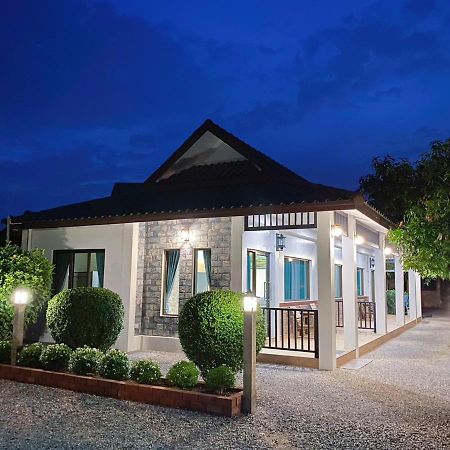 Sanaepatan Home Resort - เสน่ห์ป่าตาล โฮม รีสอร์ต Ban Buak Khang Экстерьер фото